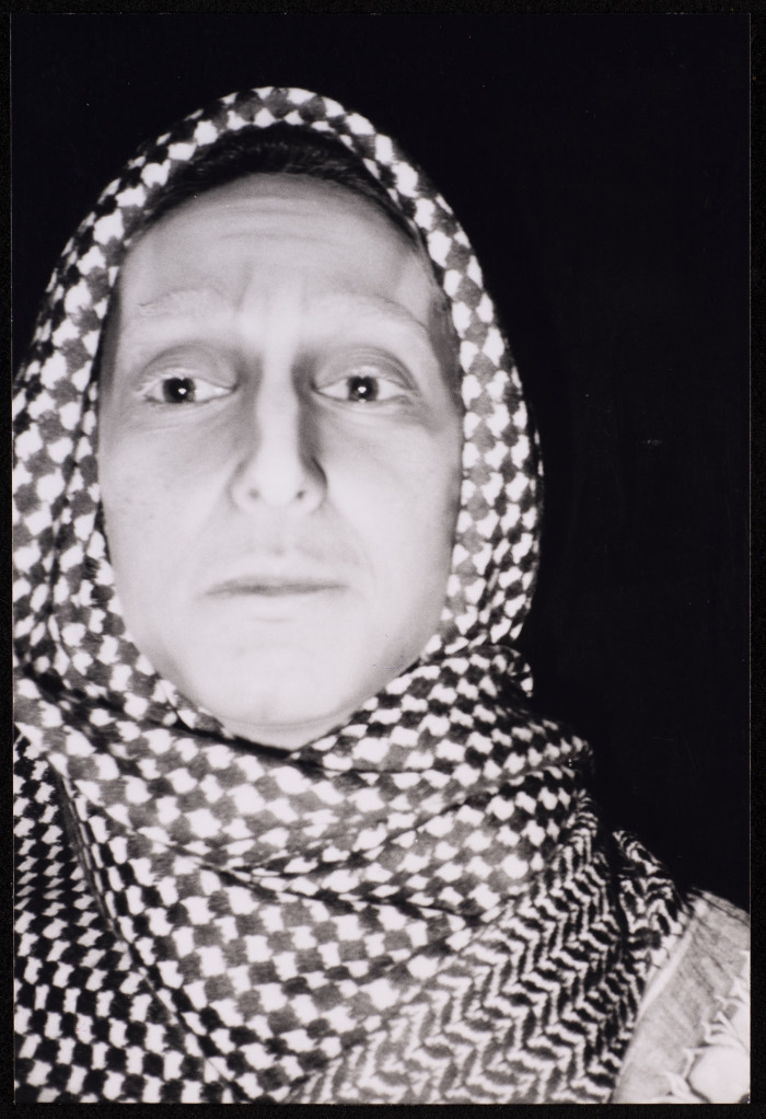 صورة من مسرحية 