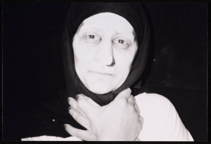 صورة من مسرحية 