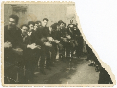 صورة من زفِّة حسن سعدة، 1960-61
