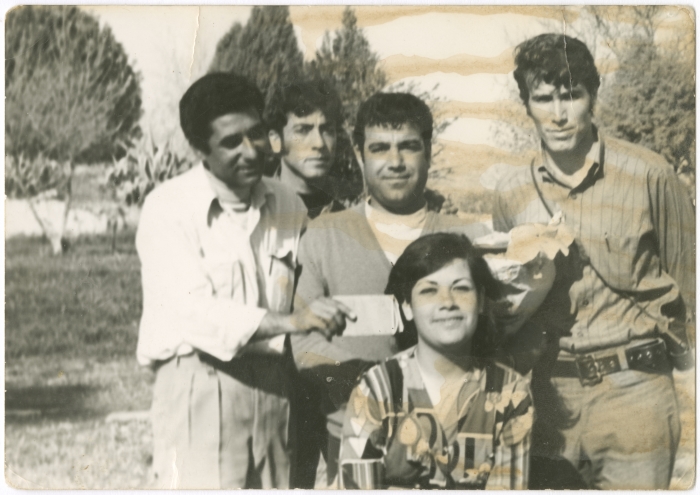 معلمو المدرسة زملاء حسن وحش سعدة في جولة