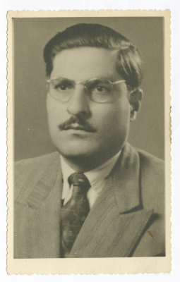 A Photograph of Anton Hanna