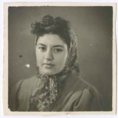 صورة شخصية لامرأة
