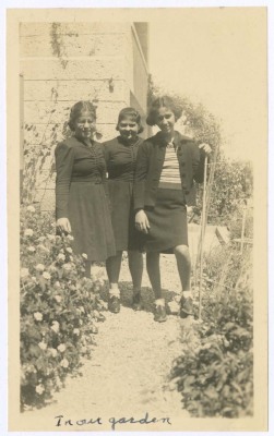 Domia and Hala Sakakini with Ilham Hallaq 
