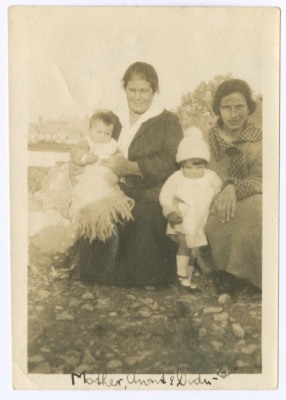 Domia and Hala Khalil Sakakini with their Mother and their Aunt