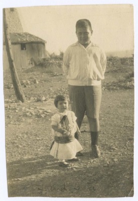 Sari and Domia Khalil Sakakini