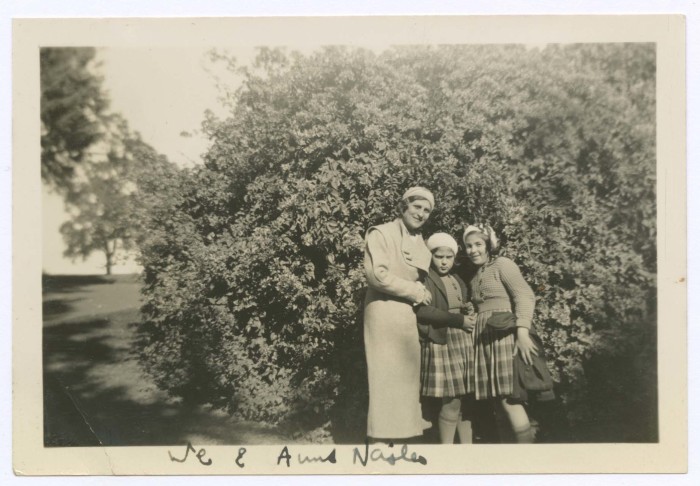Domia and Hala Khalil Sakakini with their Aunt Najla Abdo