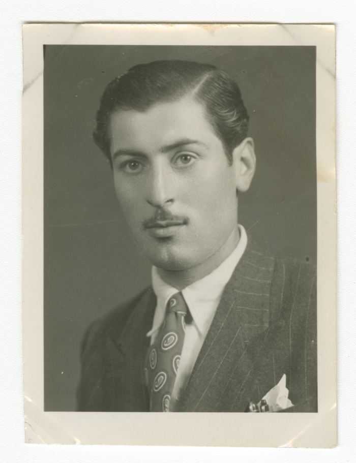 صورة شخصية لرجل 