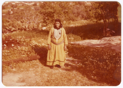 صورة  امرأة كبيره في السن 