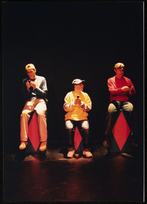 مسرحية شؤون أبو شاكر 2002<br />
 