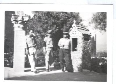 أعضاء في كشافة سرية رام الله الأولى