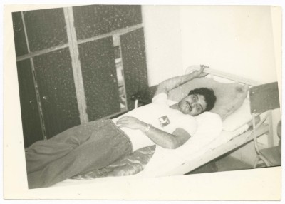 مناضل