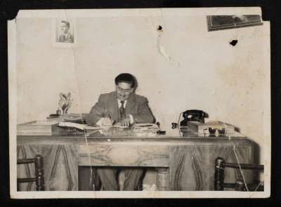 A Photograph of Mahmud Yaʿish at an-Nahar Newspaper 