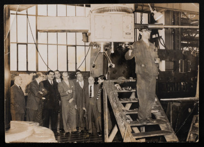 A Photograph of Mahmud Yaʿish on a Visit to the al-Jihad Newspaper Printing Plant