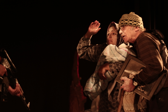 A Photograph of the Theatrical Performance 