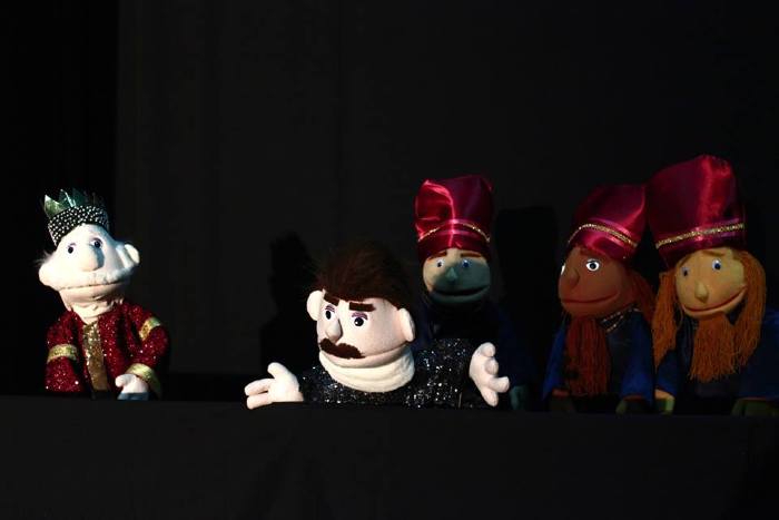 A Photograph of the Theatrical Performance 