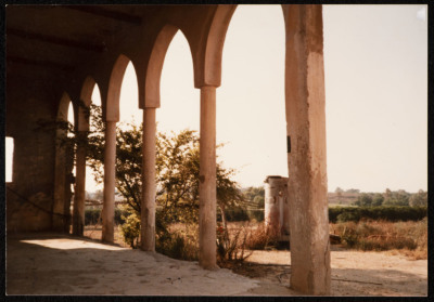 A Photograph of an Arched Colonnade at the Batrawi Family House in Ashdod, 1986

