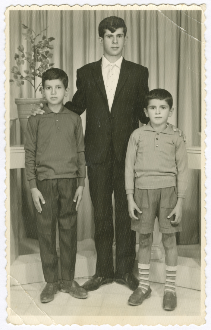 Siblings from Zayed Family in a Studio 
