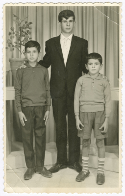 Siblings from Zayed Family in a Studio 