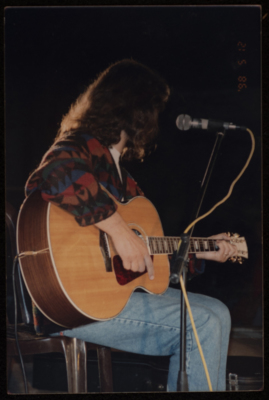 A Palestinian artist at the Saffa Heritage, Culture, and Art Festival, Handala Cultural Center, 1998	