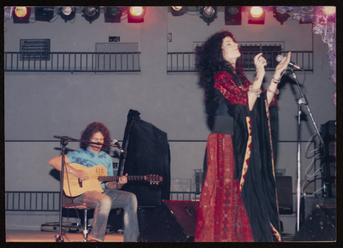 Rim Banna at the 4th Saffa Arts and Culture Festival, 2007 