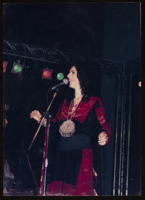 Rim Banna at the 4th Saffa Arts and Culture Festival, 2007 
