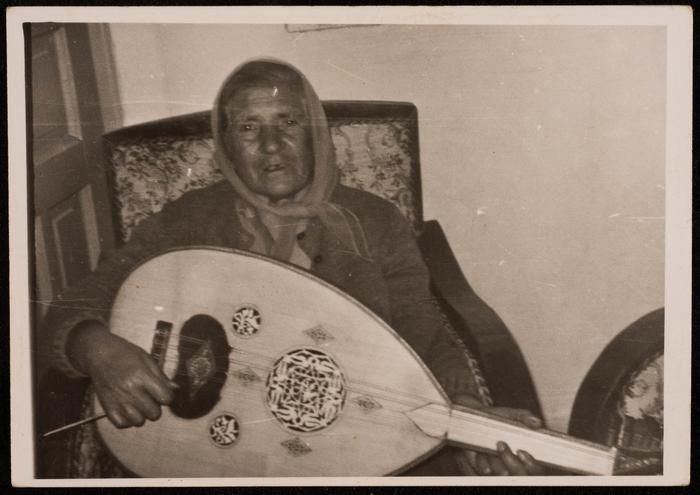 A Portrait of Wasfia al-Arana'ot