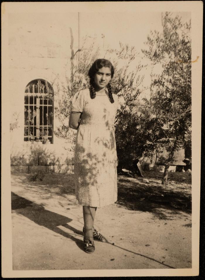 صورة شخصية لفاطمة المحب في عقدها الثاني