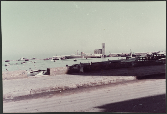 ميناء طرابلس