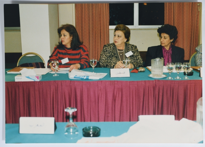 نجلاء ياسين ووداد أحمد