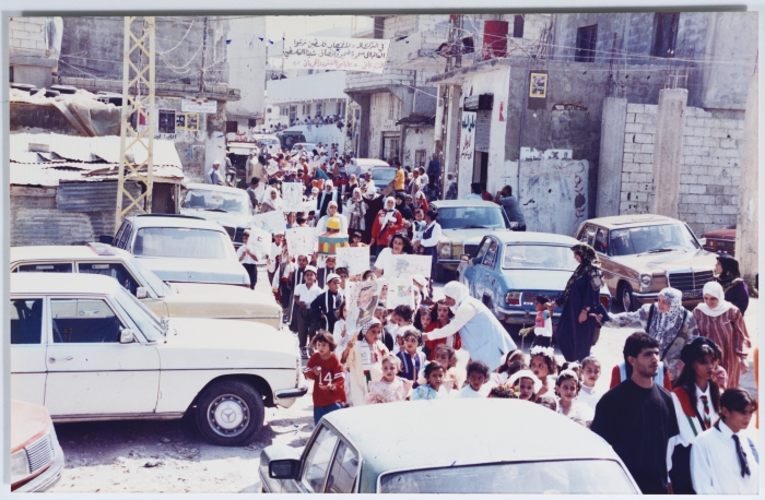March during a children's festival in Rashidieh camp