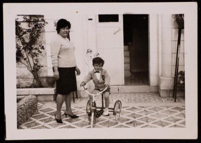 A Photograph of Modathar and Saneyyeh Ersheid in Jenin, 1965 