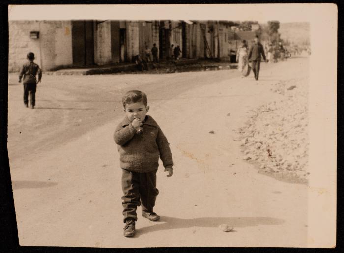 صورة لمدثر ارشيد في جنين، 1962	