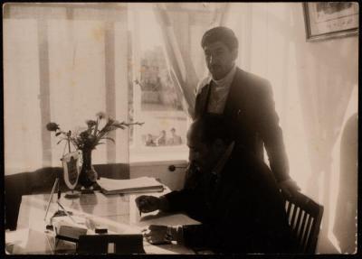 صورة لحسن الخطيب مع محمود فواقه، شعفاط، 1968