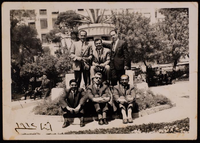 صورة لحسن الخطيب مع زملائه، أثينا- اليونان، 1962