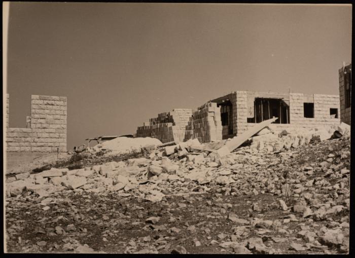 صورة للحي السكني للمعلمات والمعلمين المقدسيين في القدس، 1973
