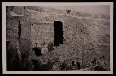 صورة  لقبر البستان في مدينة القدس، تصوير يوسف البينا، عشرينيات وثلاثتينات القرن الماضي
