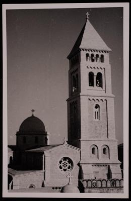 صورة لكنيسة  المسيح المخلص في البلدة القديمة في مدينة القدس، تصوير يوسف البينا، عشرينيات وثلاثينيات القرن الماضي