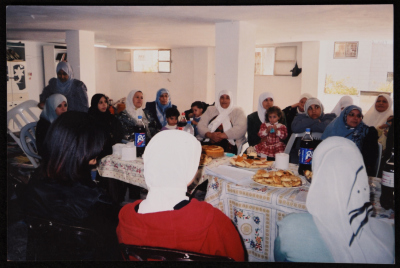 صورة من فعالية لاتحاد لجان العمل النسائي
