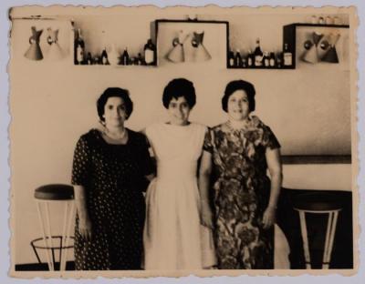  Alice, Naela Nakkarah and Salma Vincenti, Cyprus, 1961