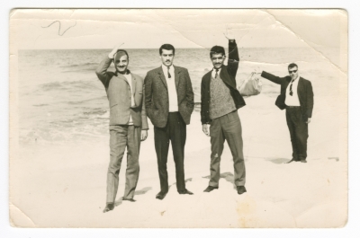ʿabdel-ʿaziz Misk with Teachers on a Trip from Jerusalem to the Gaza Beach 