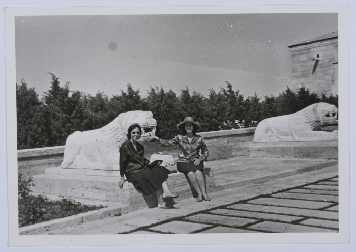 Mahira Dajani, Ankara, 1964