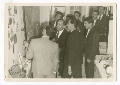 Director of Education in Amman with the Teaching Staff and ʿabdel-ʿaziz Misk Tour the Educational Aids Methods Exhibition at al-Ahanaf bin Qais School in Amman