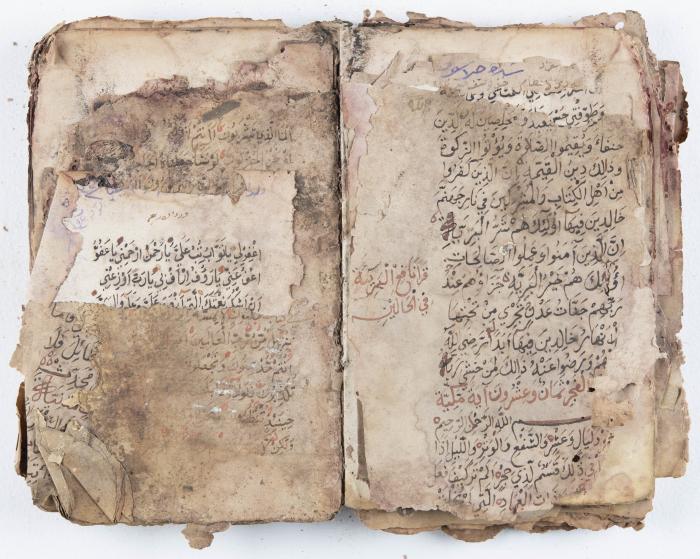 جزء من مخطوطة حول أعمال الإمام عبد القادر الجيلاني 