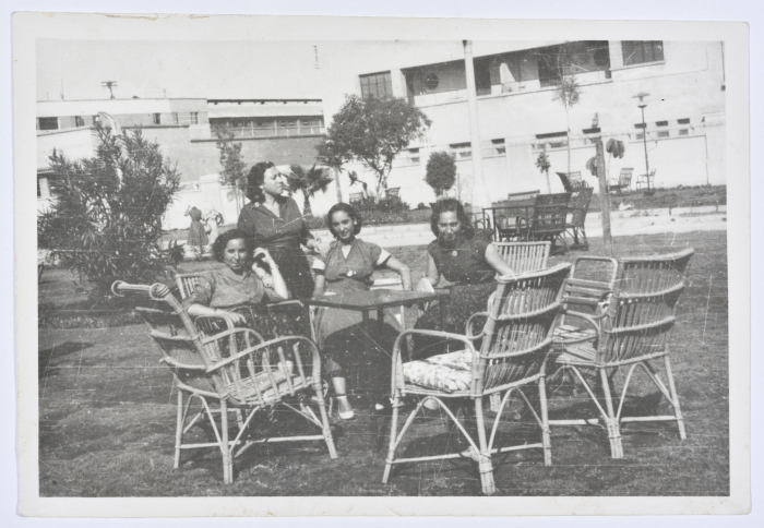 A Photograph of Girls