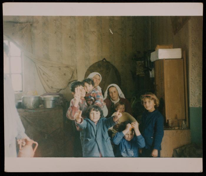 Fadeyyeh Darabe and Sons with Relatives