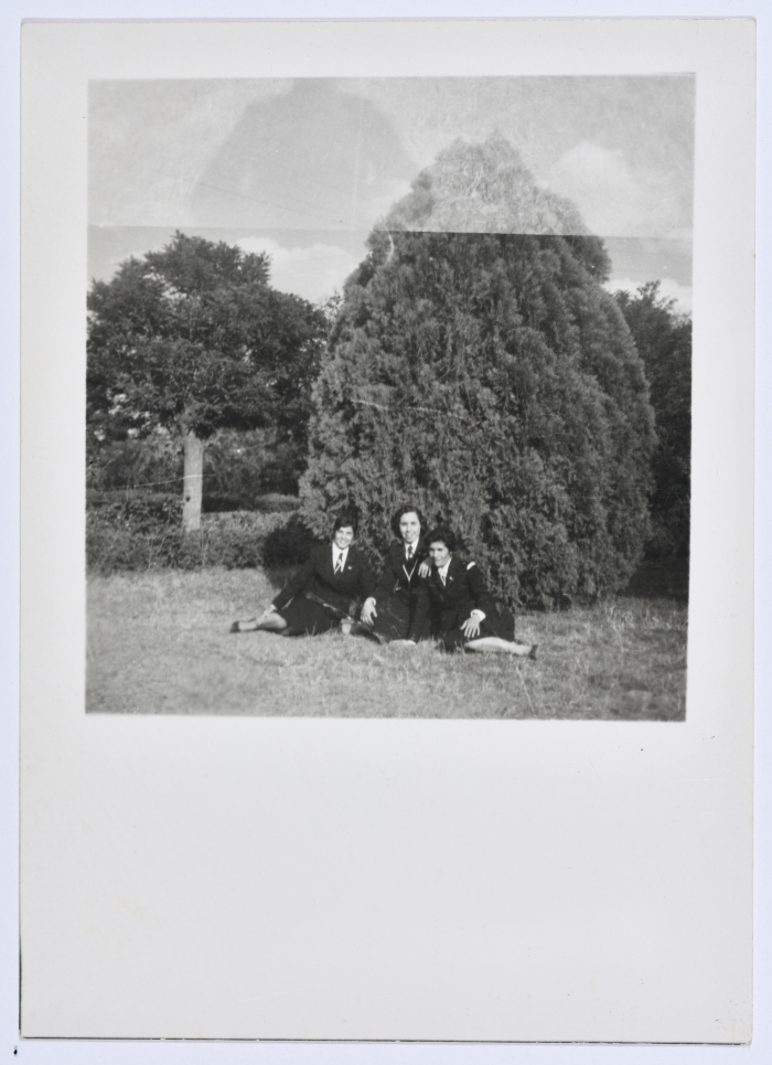 A Photograph of Girls