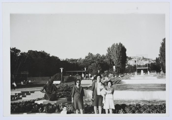 A Photograph of Girls