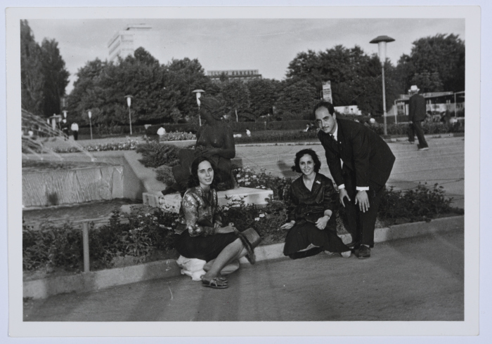 A Photograph of Two Girls and a Man, Ankara