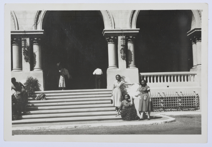 A Photograph of Girls, Alexandria