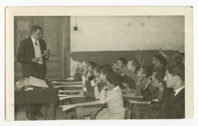 A Class at al-Ameryah School